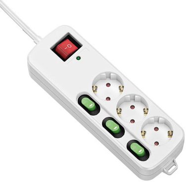 Steckdosenleiste mit 3 Steckdosen mit Schalter TM Electron 3680 W Weiß (1,5 m)