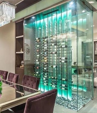 Moderner Weinschrank aus Edelstahl und Glas in Silber oder Schwarz