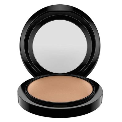 MAC Mineralize Skinfinish Natural
