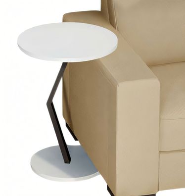 Weißer Holztisch im modernen Design