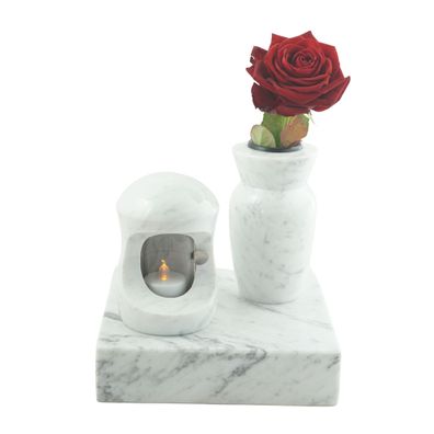 Set "petit" Carrara Marmor mit Sockel mit Messingrose