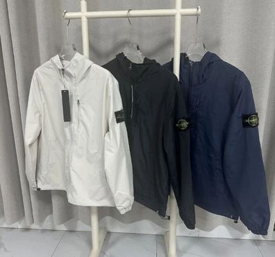 Stone Island Herren Jacke Windbreaker Kapuzenjacke Logo Patch Übergangsjacke