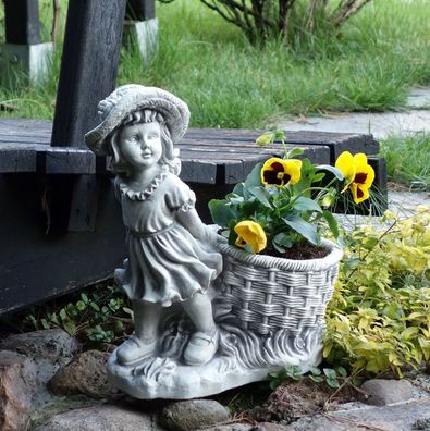 Massive Steinfigur Mädchen mit Blumentopf Pflanzgefäß aus Steinguss frostfest