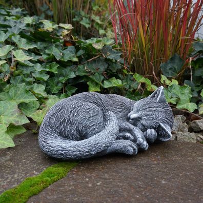 Massive Steinfigur Schlafende Katze antik 28 x 22 cm aus Steinguss frostsicher