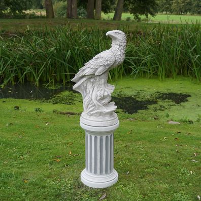 Massive Steinfigur Steinadler Adler auf Rund-Sockel Podest Steinguss frostsicher