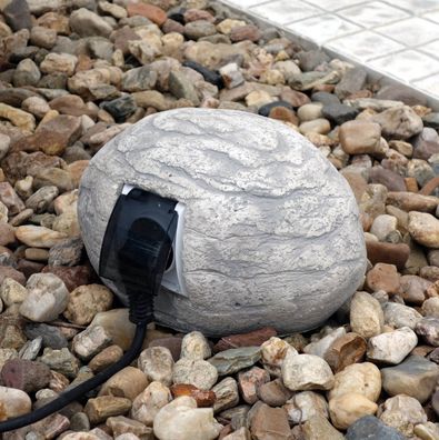 Massives Gehäuse Steckdose für Aussenbereich IP44 Gartendeko Steinguss frostfest