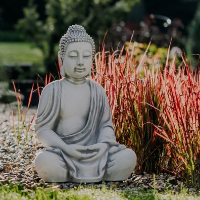 Riesiger massiver Buddha Statue Tempelwächter Mönch aus Steinguss frostfest