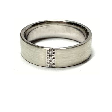 Edelschmiede925 breiter Weißgoldring 333/- mit 3 Brillanten Ringgröße 53,5