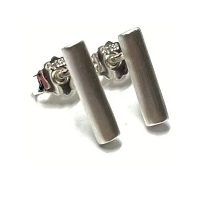 Edelschmiede925 schmale Ohrstecker in 925 Silber matt