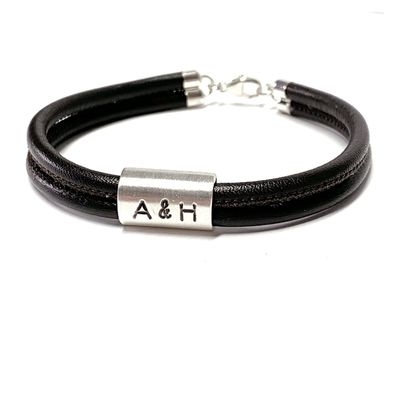 2reihiges Lederarmband mit individualisierbaren Initialen im Mittelteil 925/- Sterlin