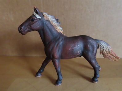 Pferd Mustang Hengst dunkel braun helle Mähne + Schweif Schleich 2015