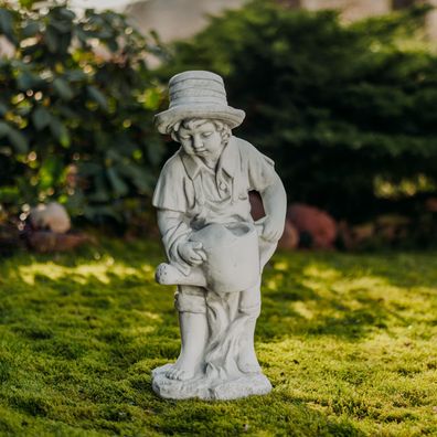 Gartenfigur Junge mit Gießkanne, Steinguss, 67 cm Höhe, 31 kg, Grau, frostsicher