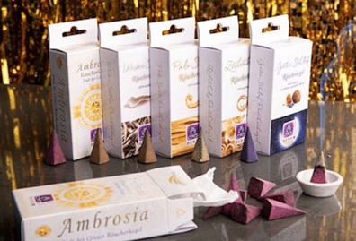 Holy Smokes Räucherpyramiden 8 Kegel 20 g - 6 Sorten zur Auswahl + Halter