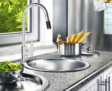 Cornat Spültisch Einhebelarmatur Girona Messingkörper schwarz verchromt Schlauchbraus