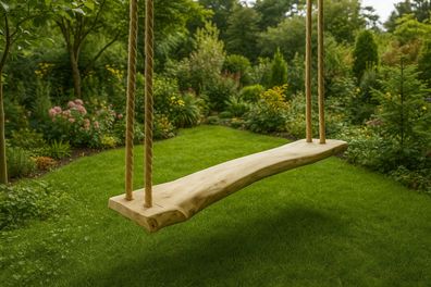Rustikale Holzschaukel aus massiven Wallnussholz mit Seil