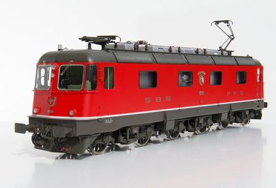 Kiss Schweiz 410062 E-Lok Re 6/6 11636 SBB rot Wappen Vernie Spur 0