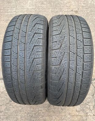 2x Winterreifen 225/45 R18 95V XL Pirelli W240 Sottozero II RFT RSC * DOT18 6,3-7,4mm