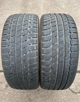 2x Winterreifen 225/40 R19 93V XL Kumho I´Zen Asymmetric KW27 DOT16 6-7,5MM