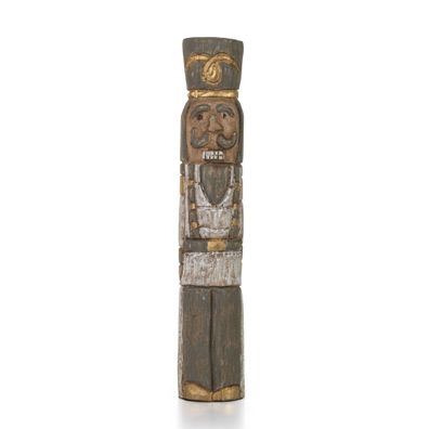 Nussknacker Holzfigur 43,5 cm – aus Mangoholz, handgefertigt und geschnitzt