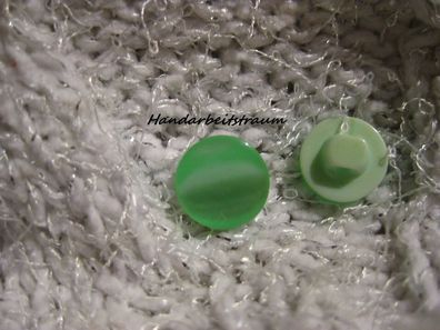 1 Kunststoffknopf hellgrün 11x6mm 4 Öse 2 mm Nr 1451