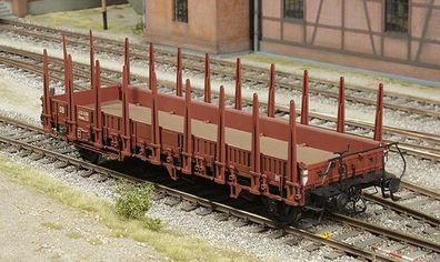 KM1 213358A Rungenwagen Rmms 33 DB IIIb Holzbordwand Spur 1
