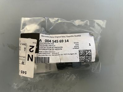 Original Mercedes-Benz W669/905 Druckschalter A0045456914 NEU