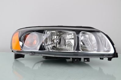 Scheinwerfer VOLVO S60 ZWYKLA CZARNA BEZ SOCZ 30648203 RECHTS