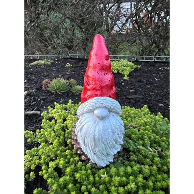 Cooler Weihnachtswichtel aus Beton - ein echter Hingucker!