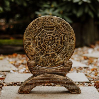 Chinesisches Gartenhoroskop Yin Yang Farbe Gold, H. 47 cm Steinguss frostsicher