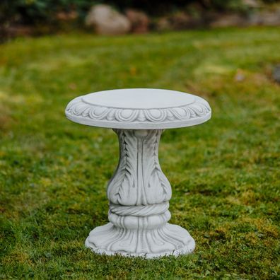 Massive Gartenmöbel Stuhl Hocker Sitz aus Steinguss Gartendeko frostsicher