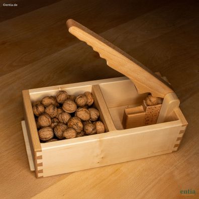 Hebel-Nussknacker aus Buche und Ahorn – handgefertigt