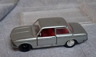 BMW 1600 silber , chuco im Maßstab 1:66 bespielt,
