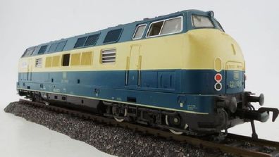 Gebrauchtes 1002404236 Fleischmann 4236 BR 221 110-0 DB NEUwer Spur H0 gebraucht 2-L