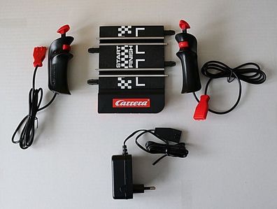 61666 Carrera GO!!! Anschluss-Schiene | 2 Handregler/ Speed Controller | Trafo