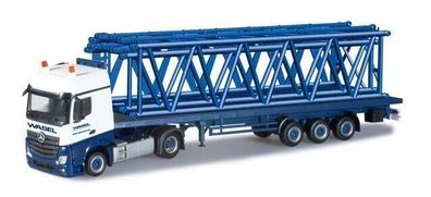 Herpa 303439 - MB Actros Bigspace Rungen Sattelzug|Gittermastteilen|Liebherr LR