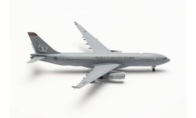 Herpa 536745 Singapore Air Force Airbus A330 MRTT 112 Squadron | Changi Air Base