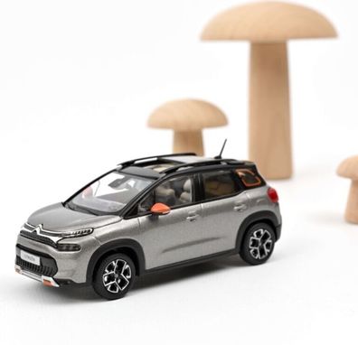 Norev 155336 - Citroën C3 Aircross 2021 - Platinium Grey & Black roof. 1:43