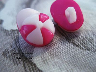 1Kunststoffkinderknopf Mütze pink 15x11x11mm Öse4mm Nr1111