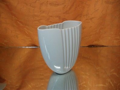Vase von Thomas New York weiss