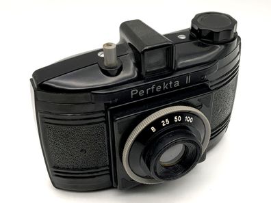 VEB Perfekta II Rollfilmkamera mit Achromat 1:7.7/80 Rheinmetall