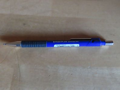 Druckbleistift blau mit taschenschonender Einschubspitze 0,7mm Staedtler Marsmicro