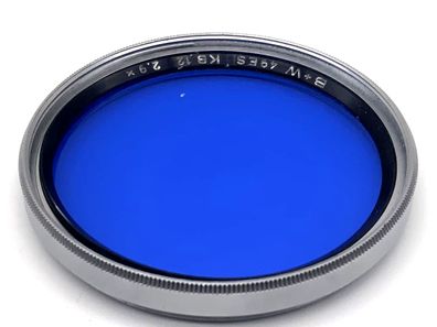 B+W Farbfilter 49mm Filter Blau KB 12 2,9x Kreisförmig Filtergewinde
