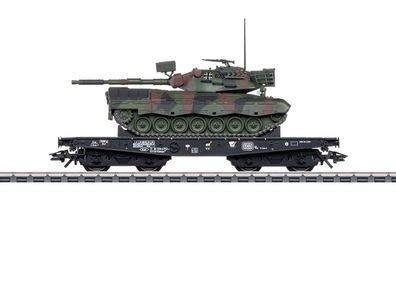 Märklin H0 48877 Güterwagen Schwerlast-Flachwagen Rlmmps 650 + Leopard 1A1 DB