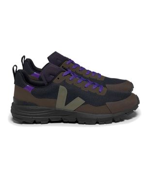 Sportschuhe Veja Dekkan Unisex Wanderschuhe schwarz/kaki