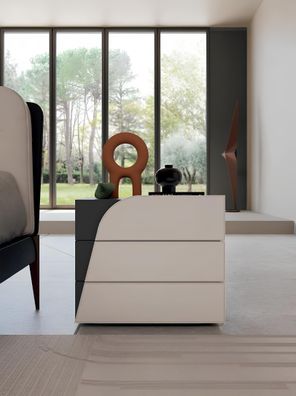 Schlafzimmer Nachttisch mit 3 Schublade Holz Italienische Möbel Design Bizzotto