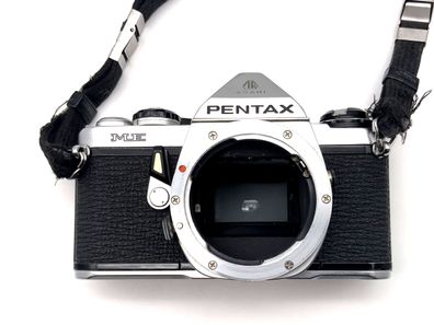 Pentax ME Spiegelreflexkamera SLR 35mm Kamera Body Gehäuse (Beli defekt!)