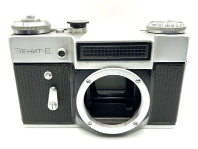 KMZ Zenit-E 35mm Spiegelreflexkamera SLR Kamera Body Gehäuse (M42)
