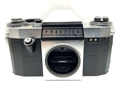 Praktica nova 35mm Spiegelreflexkamera SLR analog Pentacon Body Gehäuse (M42)