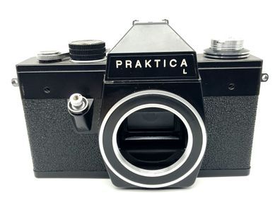 Praktica L 35mm Spiegelreflexkamera SLR analog Pentacon Body Gehäuse (M42)
