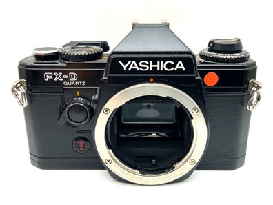 Yashica FX-D Quartz SLR 35mm SLR analog Body (Yashica/Contax)